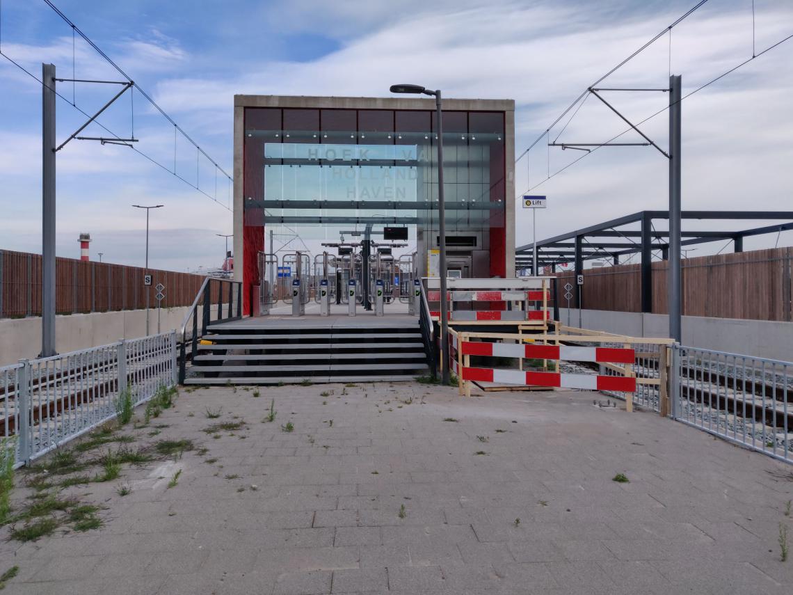 Station Hoek van Holland Haven zonder lift (28 juli 2022)