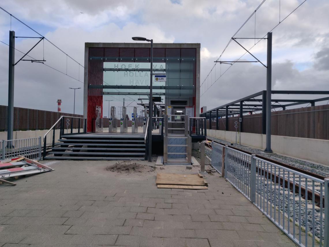 Station Hoek van Holland Haven met lift (15 januari 2023)