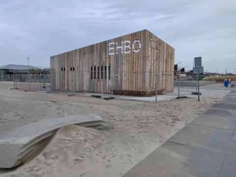 Tijdelijke gebouw strand